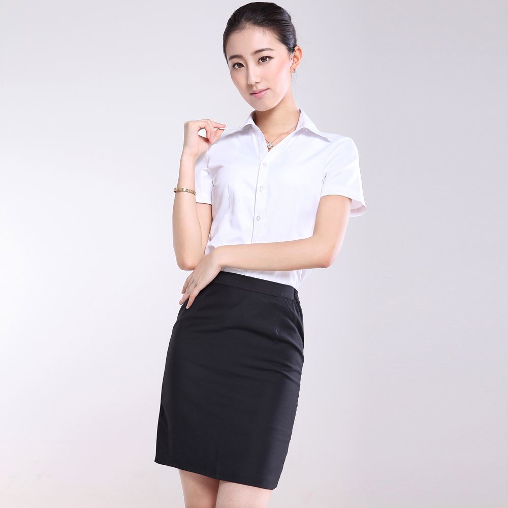 選擇職業(yè)裝的時候都要考慮哪些因素呢？服裝的結(jié)構(gòu)特征是什么？